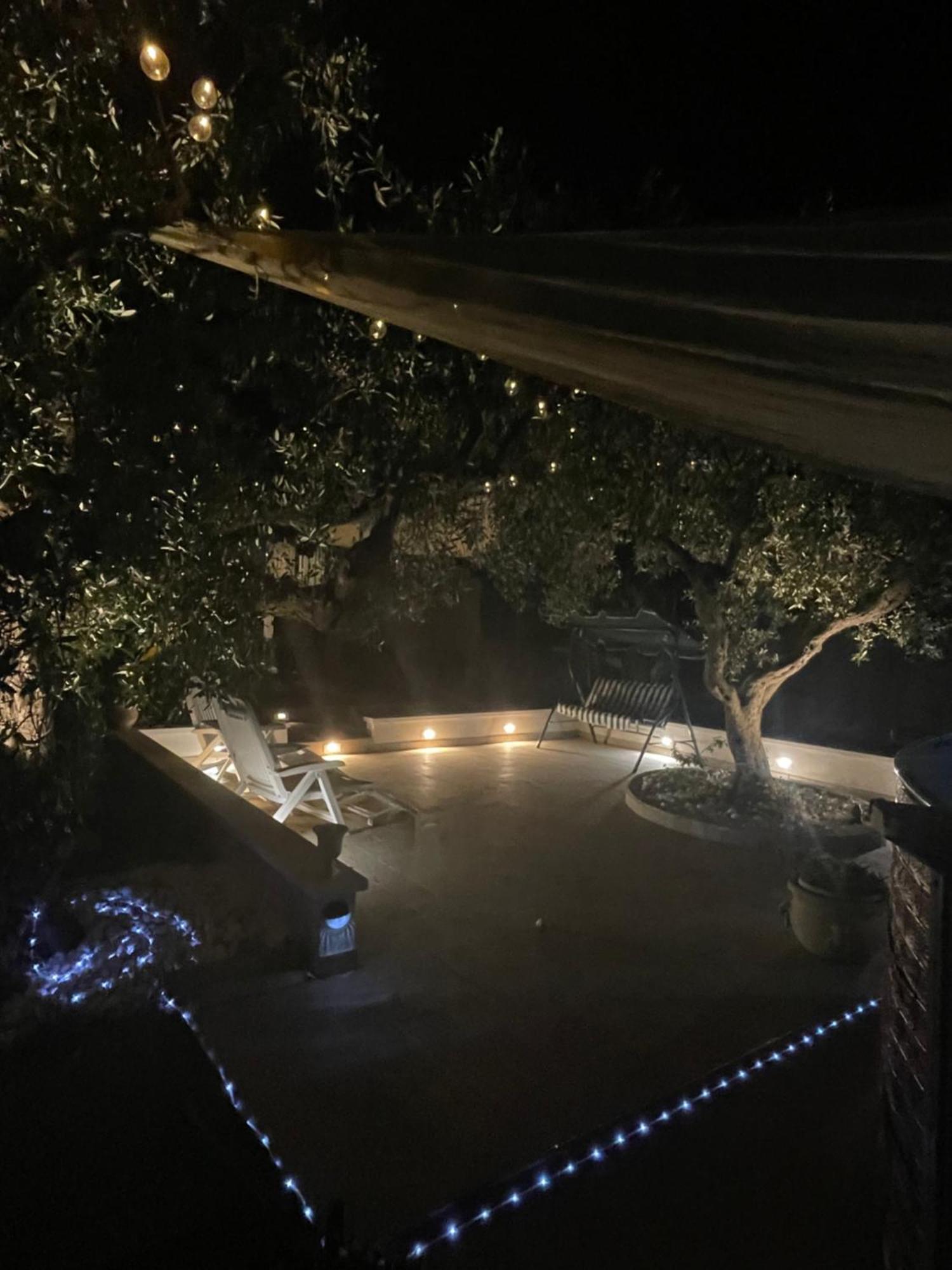 La Casetta Degli Ulivi Con Piscina Менфи Экстерьер фото